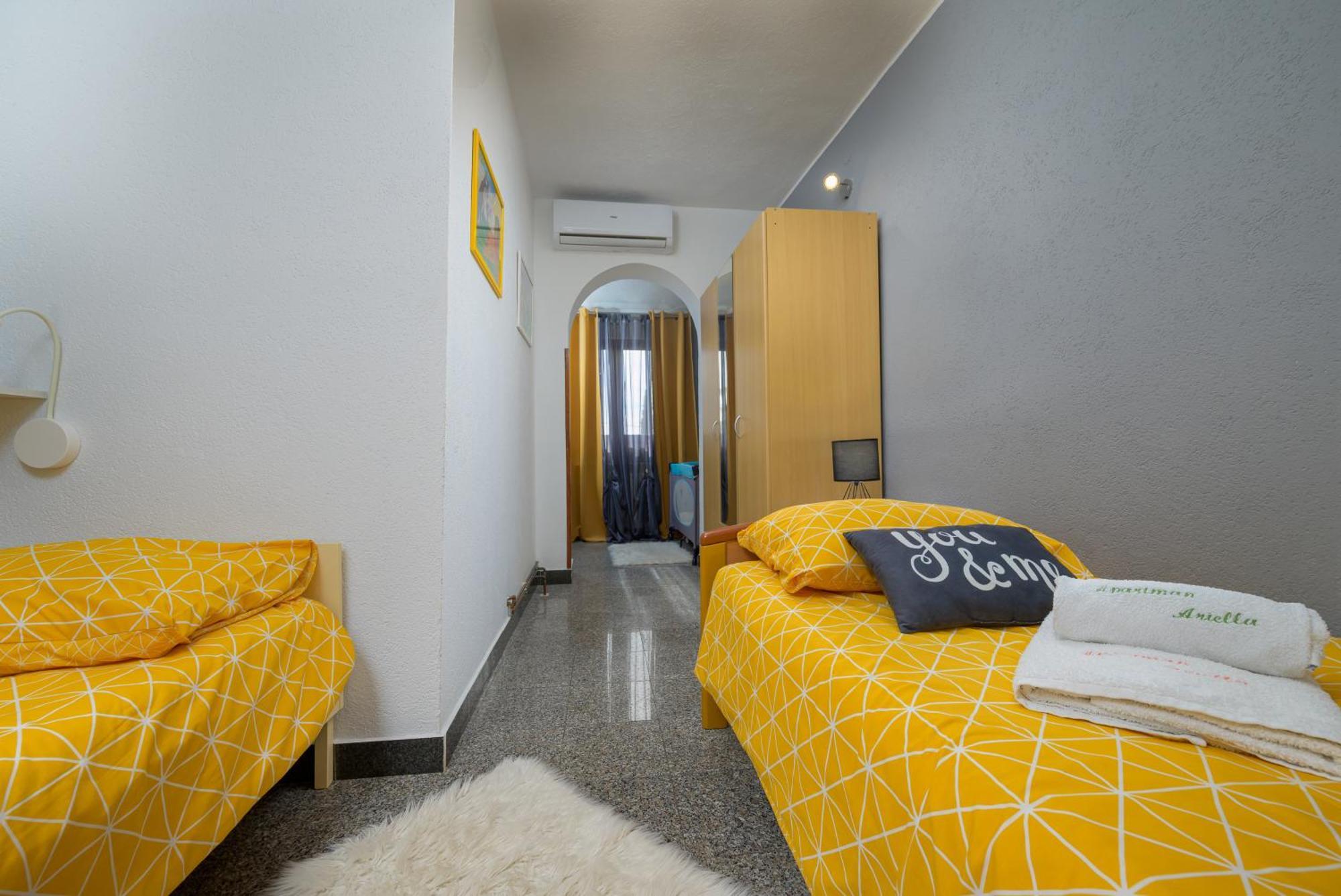 Holiday Apartment Ariella Krizanici Kültér fotó
